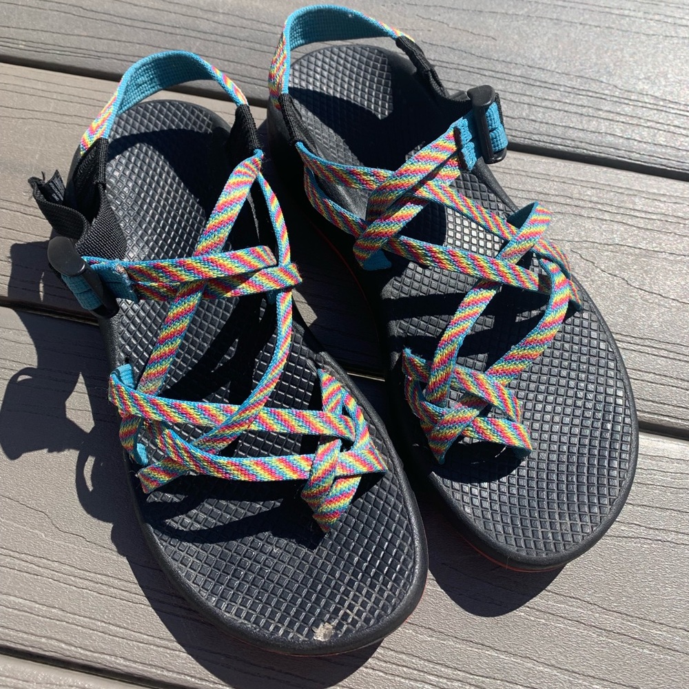 Chacos sz. 8 great condition, rainbow style